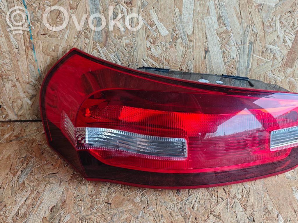 Citroen C4 II Picasso Lampa tylna 