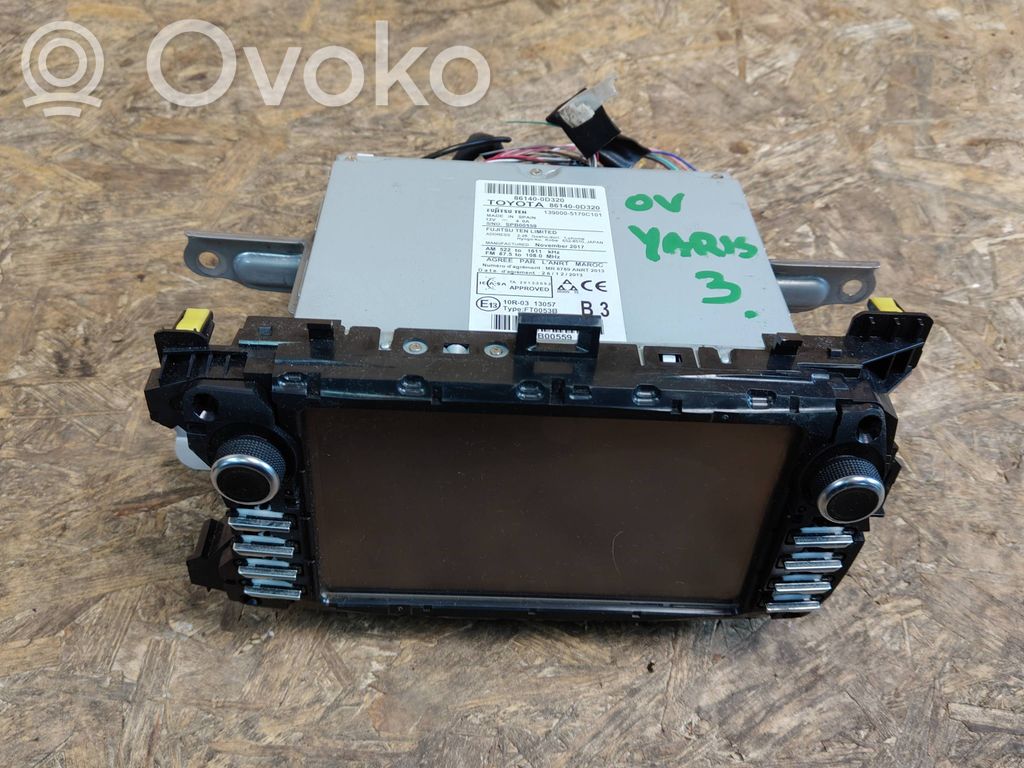 Toyota Yaris Unità principale autoradio/CD/DVD/GPS 