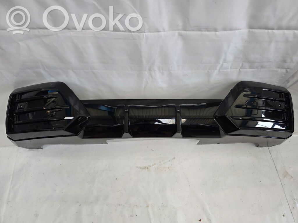 BMW X2 U10 Apakšējā bampera daļa 