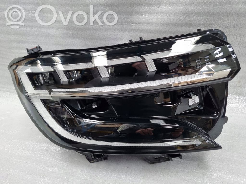 Renault Austral Headlight/headlamp 