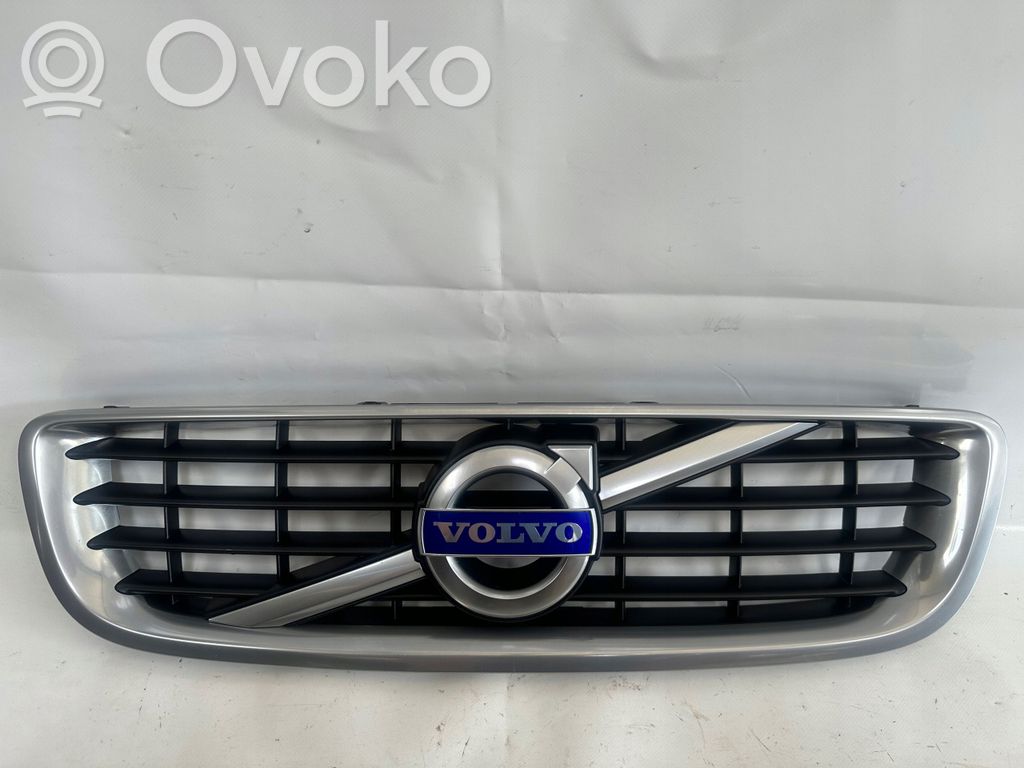 Volvo V50 Maskownica / Grill / Atrapa górna chłodnicy 