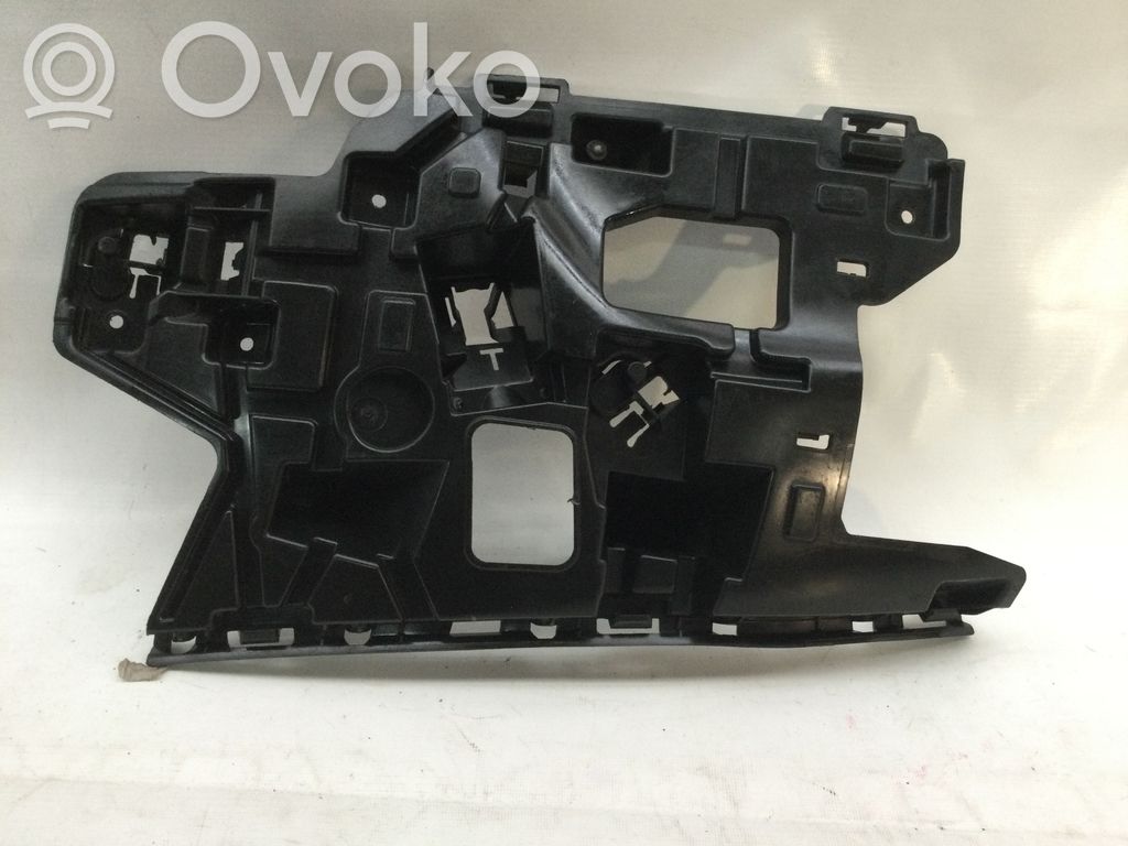 Volvo V40 Etupuskurin kannake 