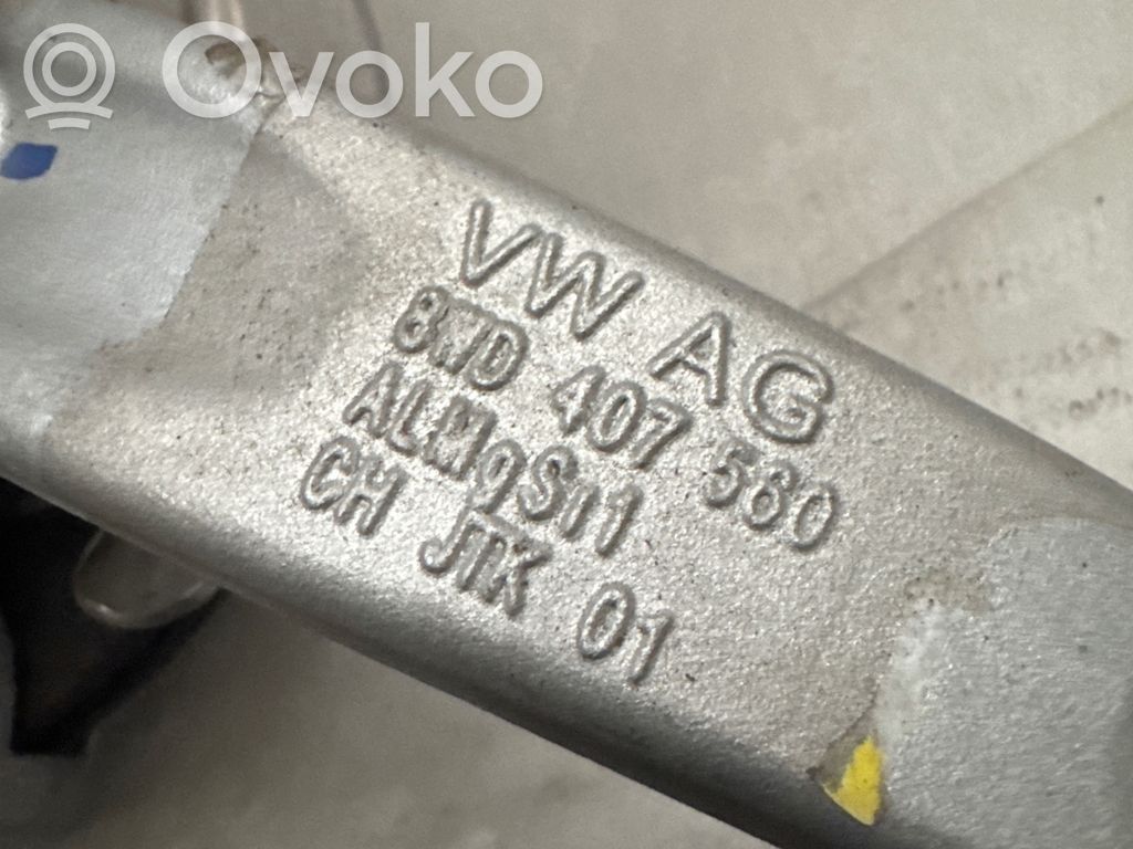 Audi A4 S4 B9 8W Etuakselin pyöräntuenta 