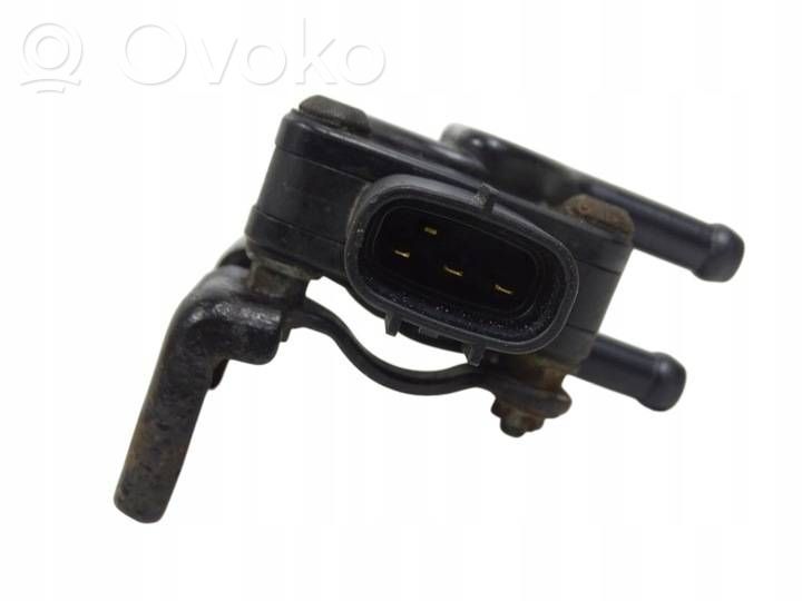 Válvula de vacío   392102A750