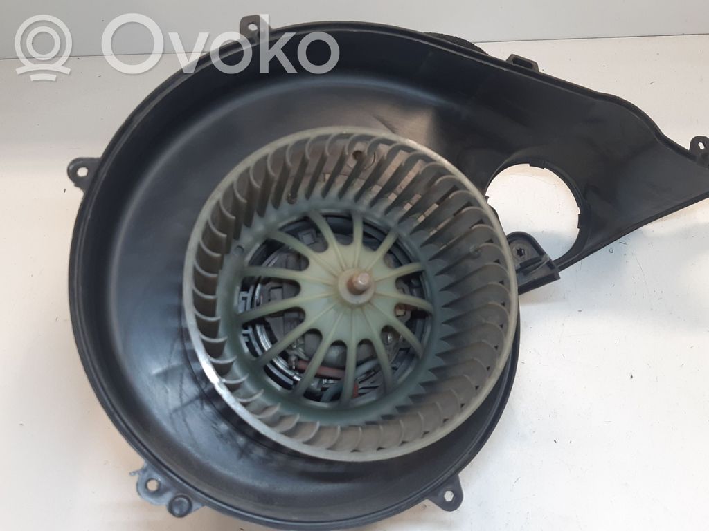 Mazā radiatora ventilators