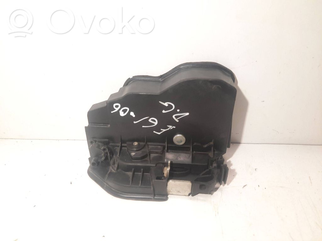 Cerradura de puerta trasera   7167076