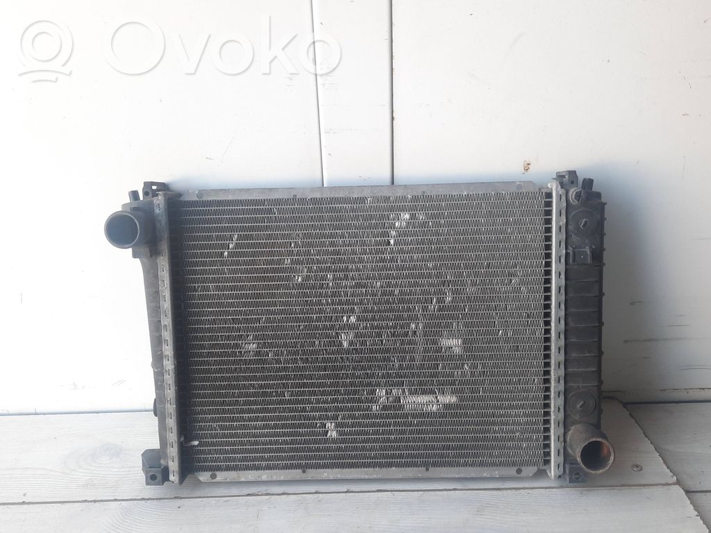 BMW 3 E30 Coolant radiator 