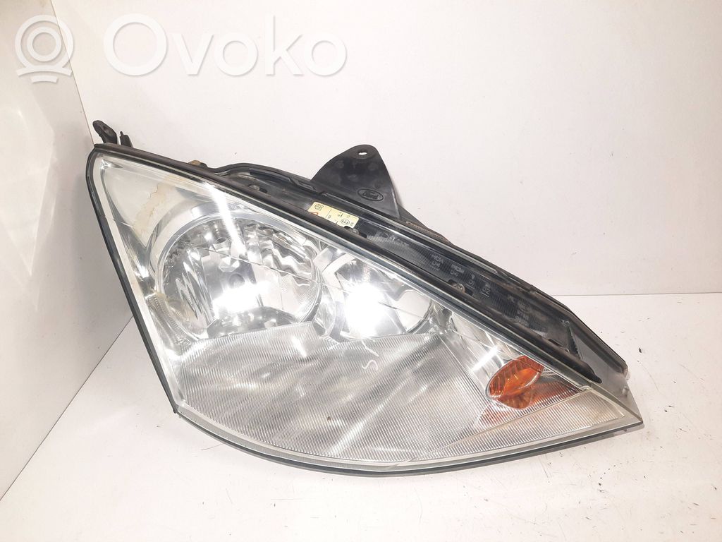 Ford Focus Phare frontale 