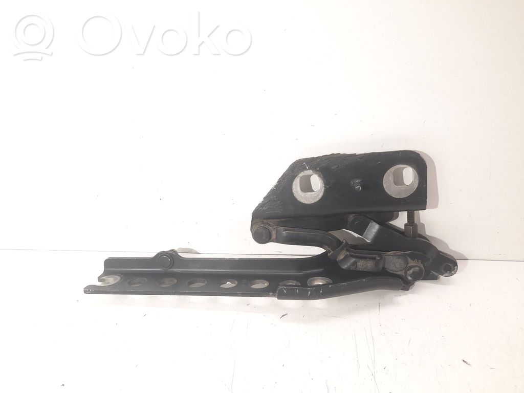 Engine bonnet/hood hinges   4E0823301E