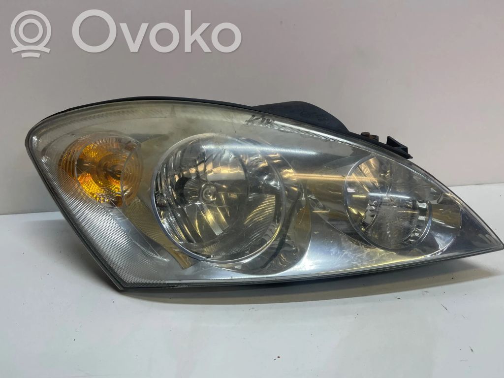 KIA Ceed Headlight/headlamp 