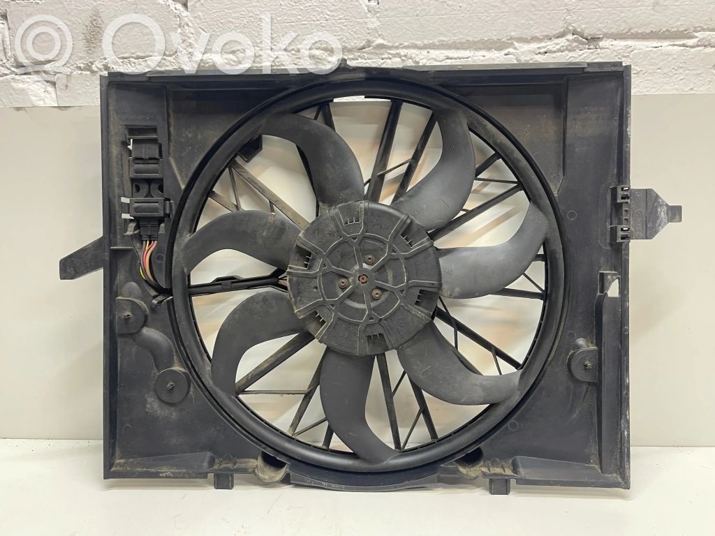 BMW 5 E60 E61 Elektrinis radiatorių ventiliatorius 