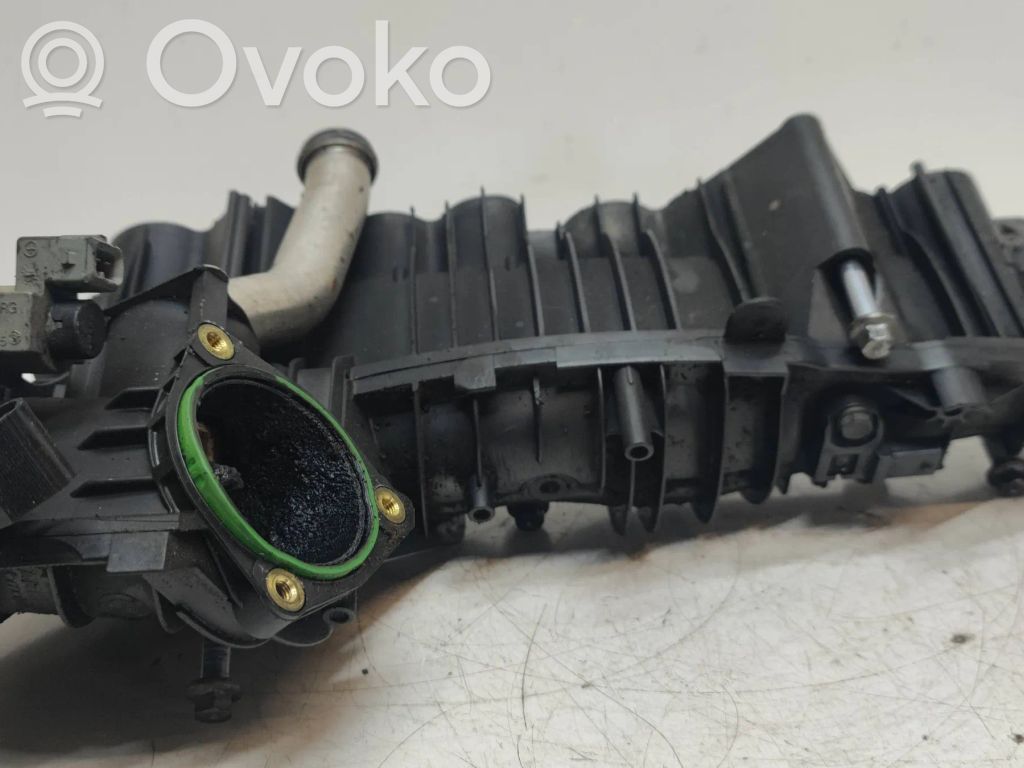 BMW 5 E60 E61 Intake manifold 