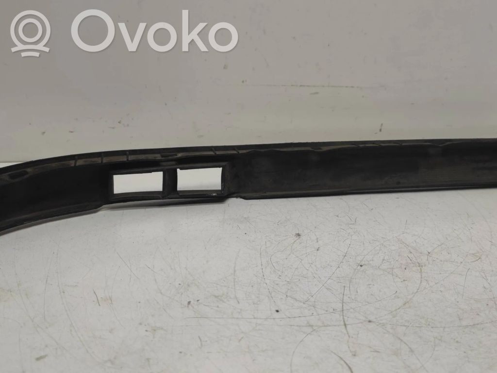 Opel Zafira B Uchwyt / Mocowanie zderzaka tylnego 