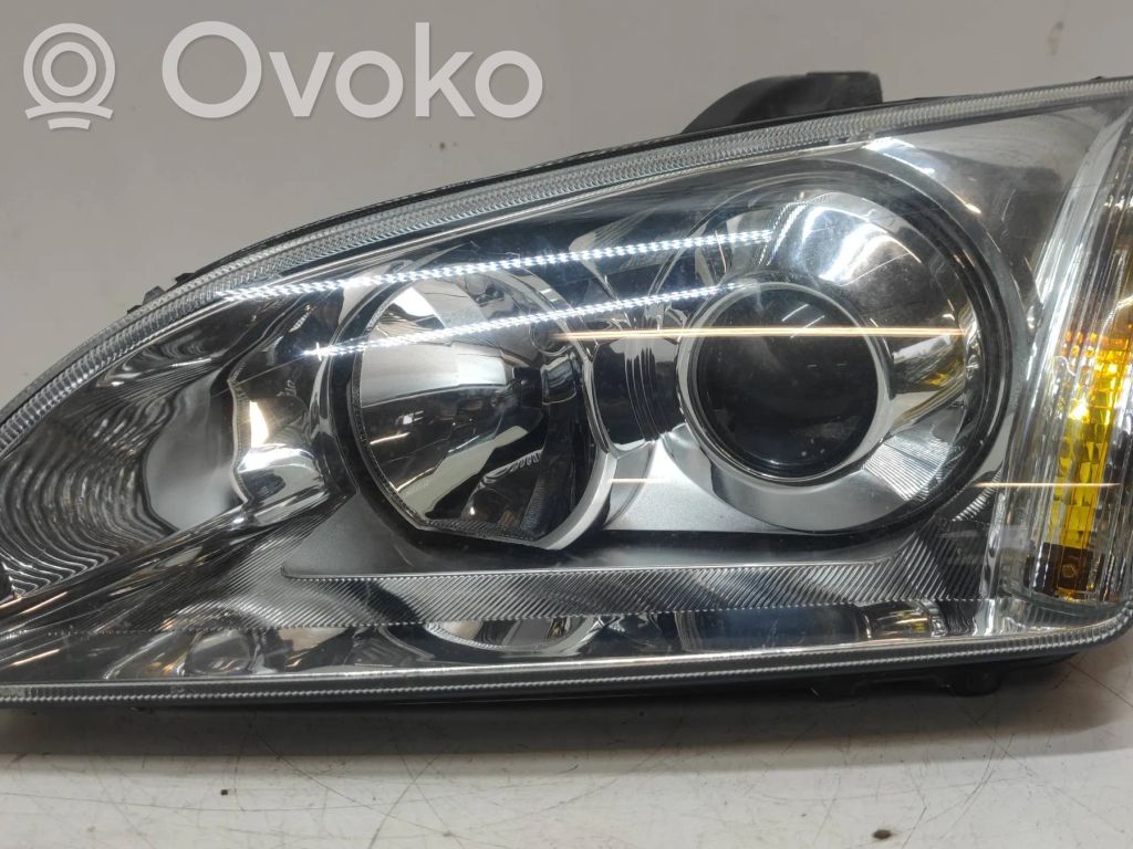 Ford Focus Phare frontale 