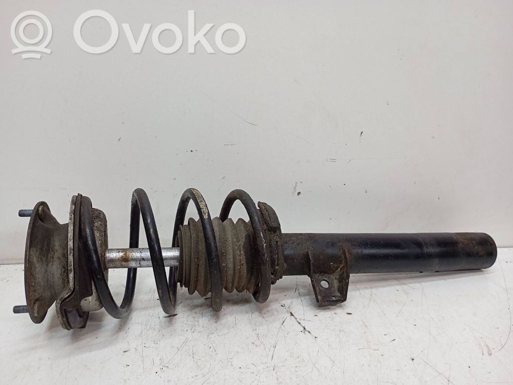Priekinis amortizatorius   6771180,V3605TB,1054131506,31306771177,31306771178,31306771180,31306777096,31314036122,31316767324,31316767328,31316767330,31316768216,31316768224,31316771180,31316771724,31316771728,31316772920,31316772924,31316780075,31316780076,31316780080,31316782332,31316782758,31316782760,31316784973,31316784974,31316784976,31316785589,31316785590,31316785591