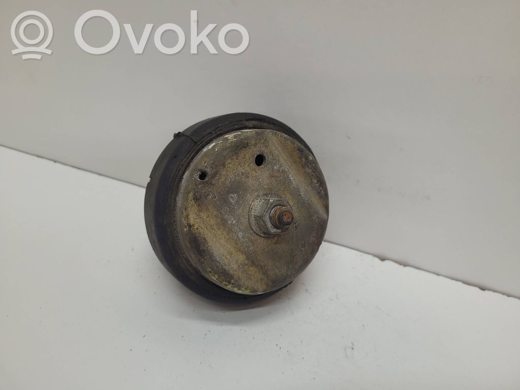 Ford Galaxy Engine mount bracket 