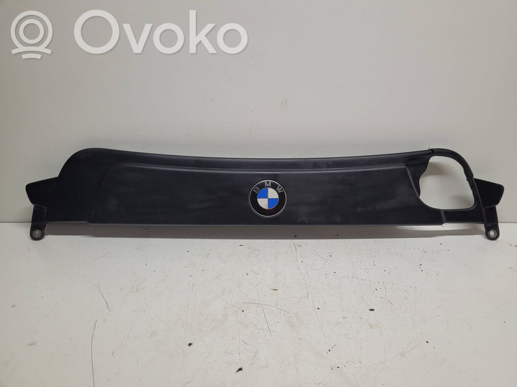 Engine cover (trim)   7572645