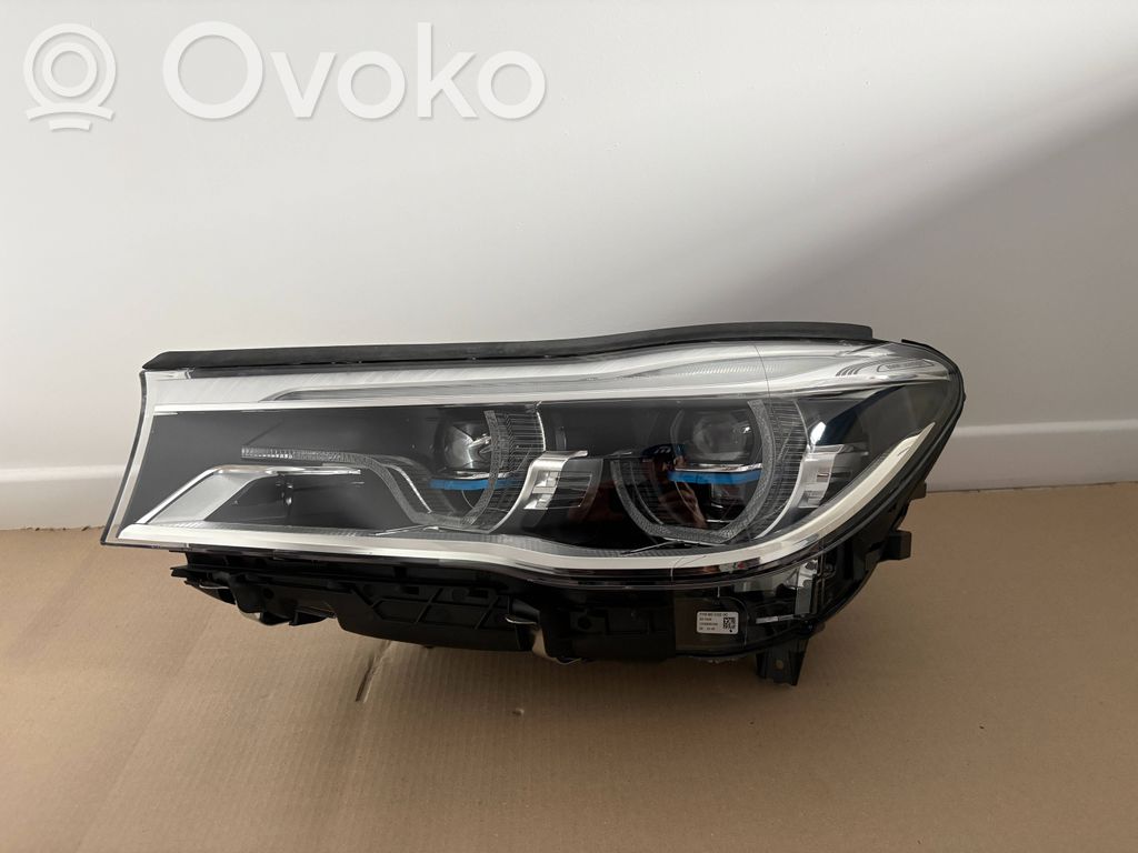 BMW 7 G11 G12 Lampa przednia 
