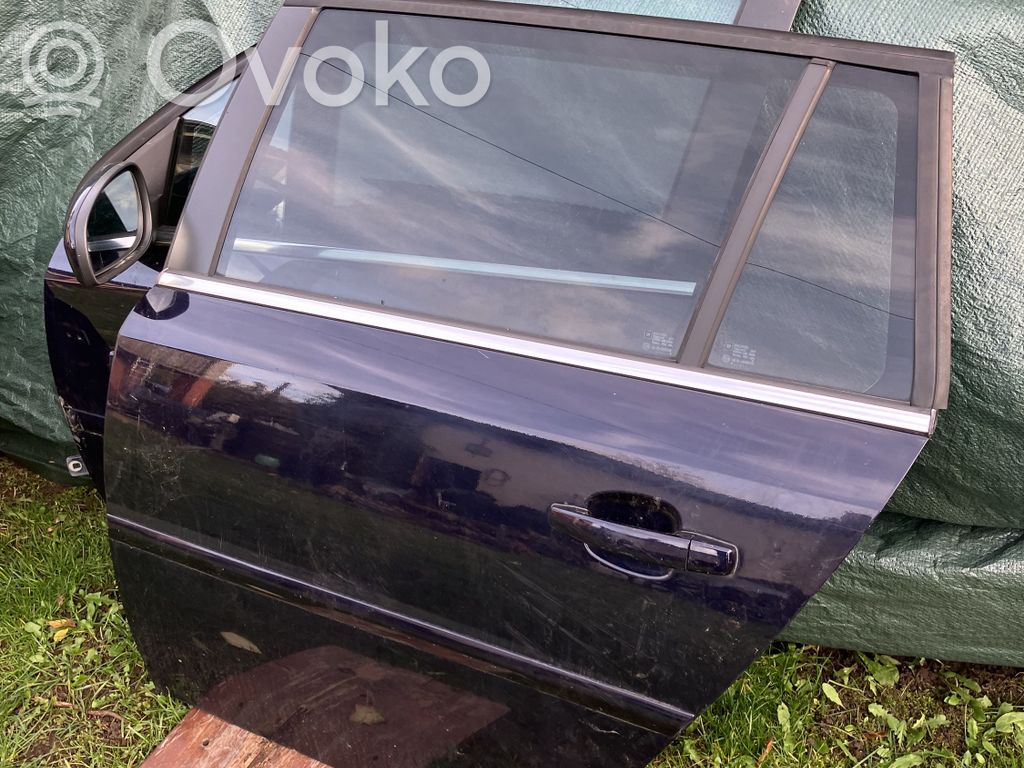 Rear door