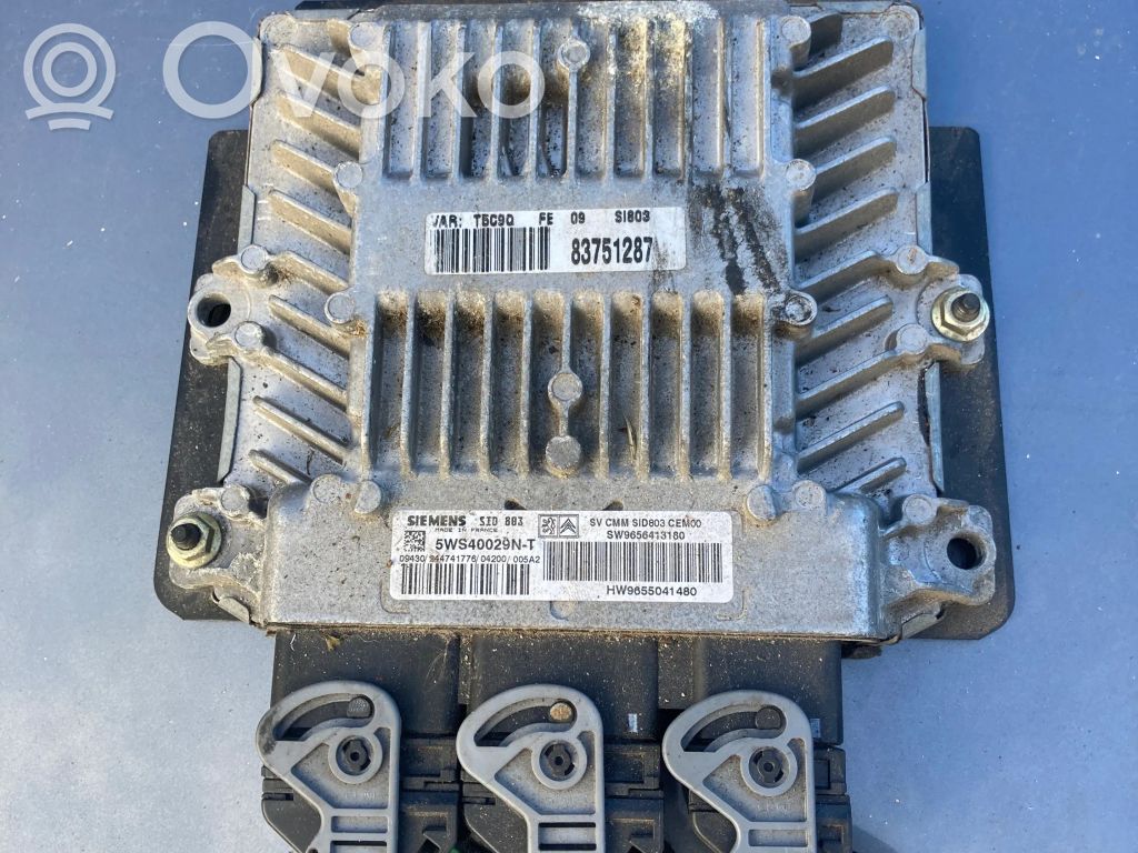 Peugeot Expert Engine control unit/module 