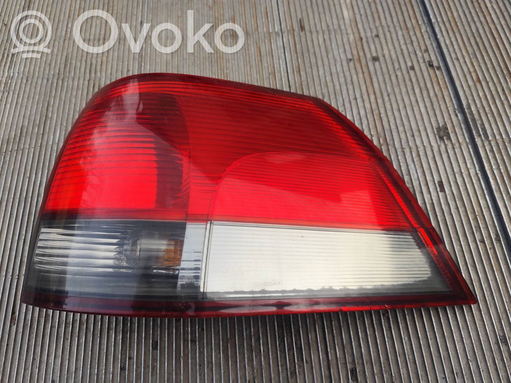 Takavalot   443004,13184023