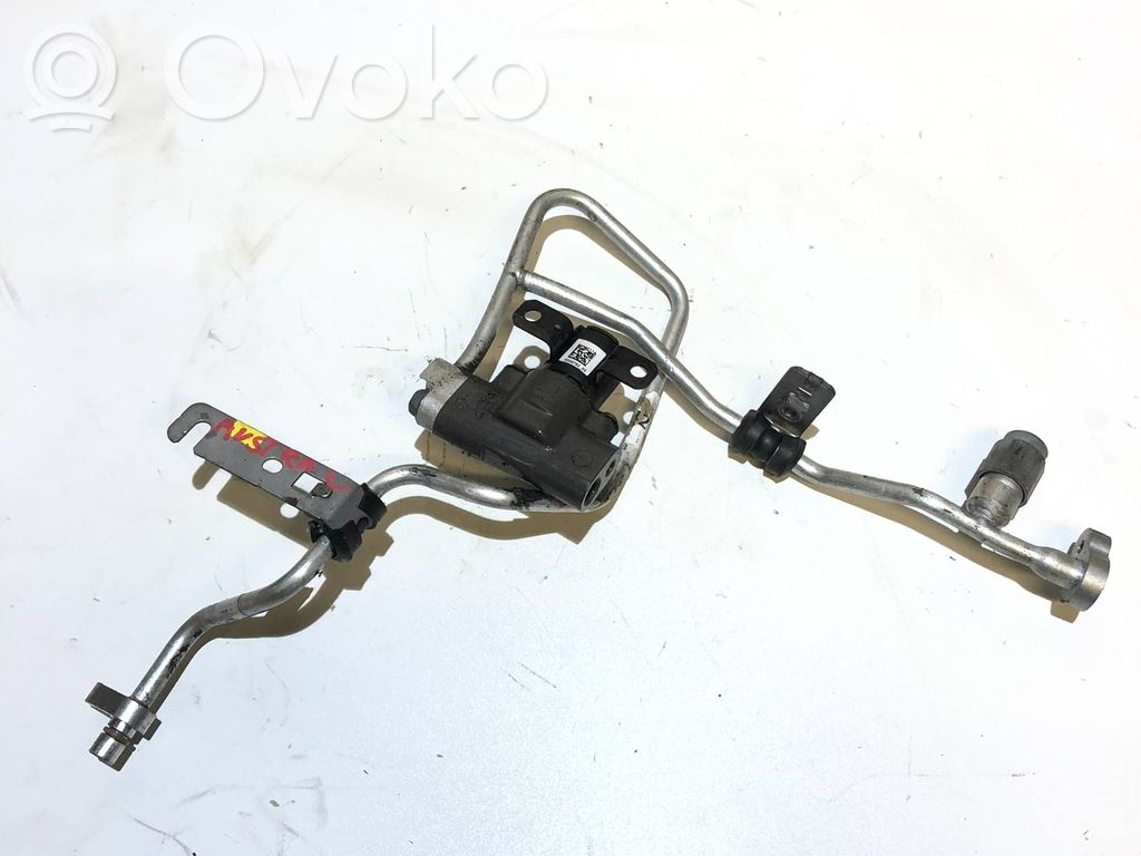Ilmastointilaitteen putki (A/C)   924419742R