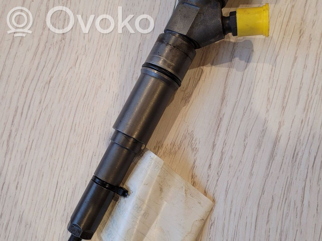 BMW 5 E60 E61 Fuel injector 