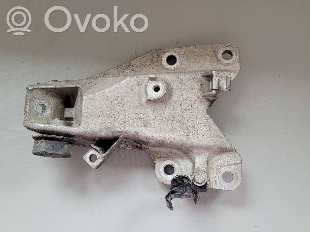 BMW 3 E90 E91 Engine mounting bracket 
