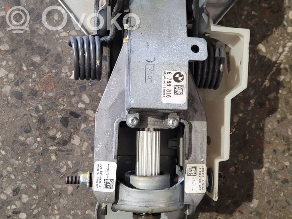 Steering wheel axle   6788816
