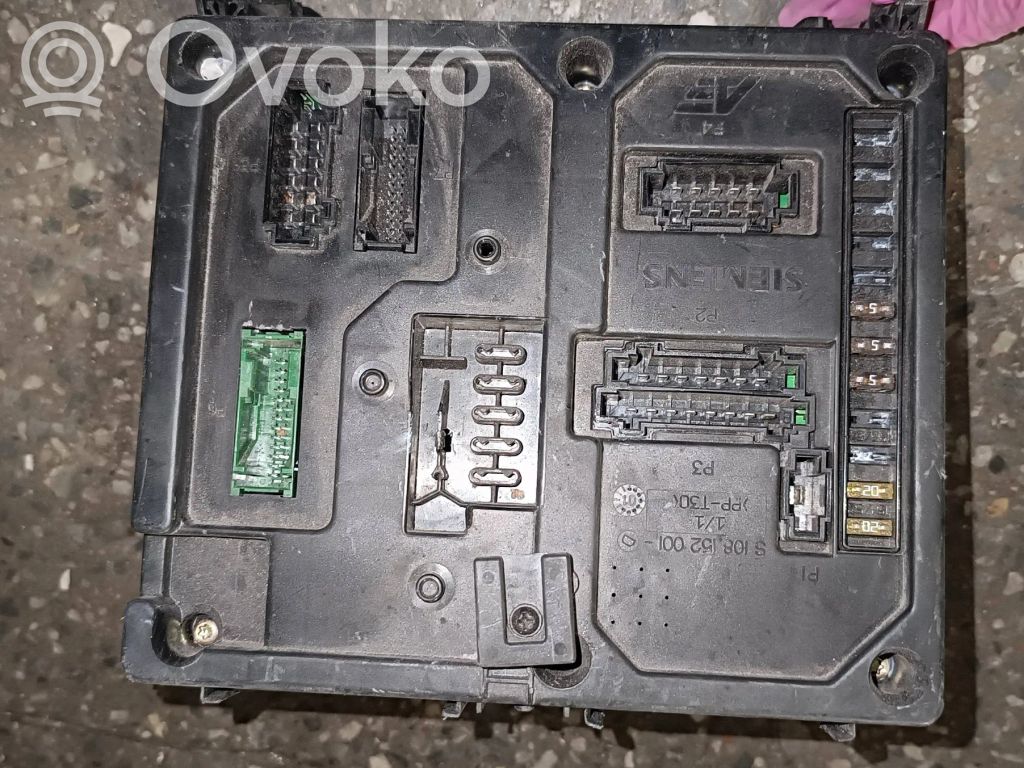 Fuse module   7M3962258R,S110730200