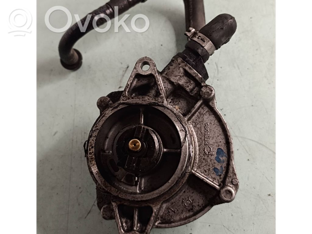 Audi A8 S8 D3 4E Vacuum pump 