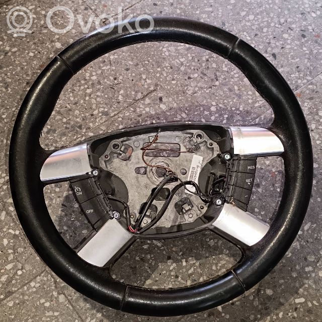 Ohjauspyörä   3051828