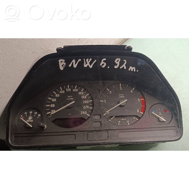 BMW 5 E34 Speedometer (instrument cluster) 