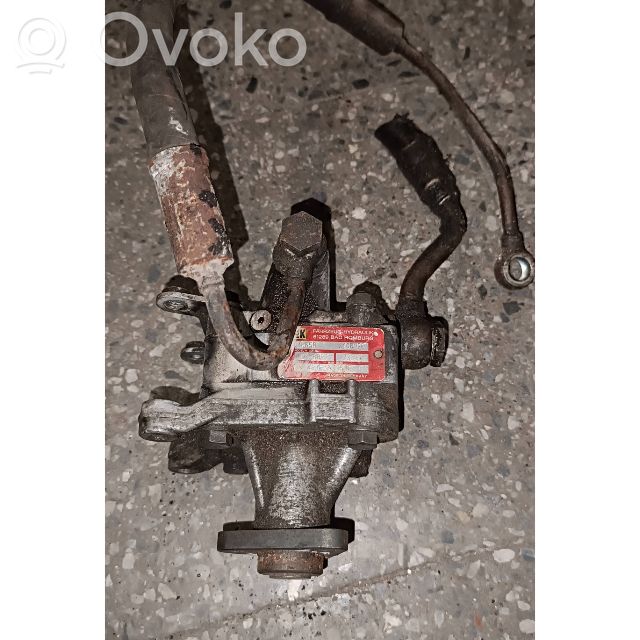 BMW 3 E36 Power steering pump 