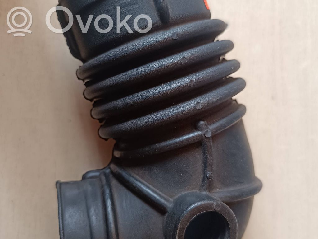 BMW 3 E30 Air intake hose/pipe 