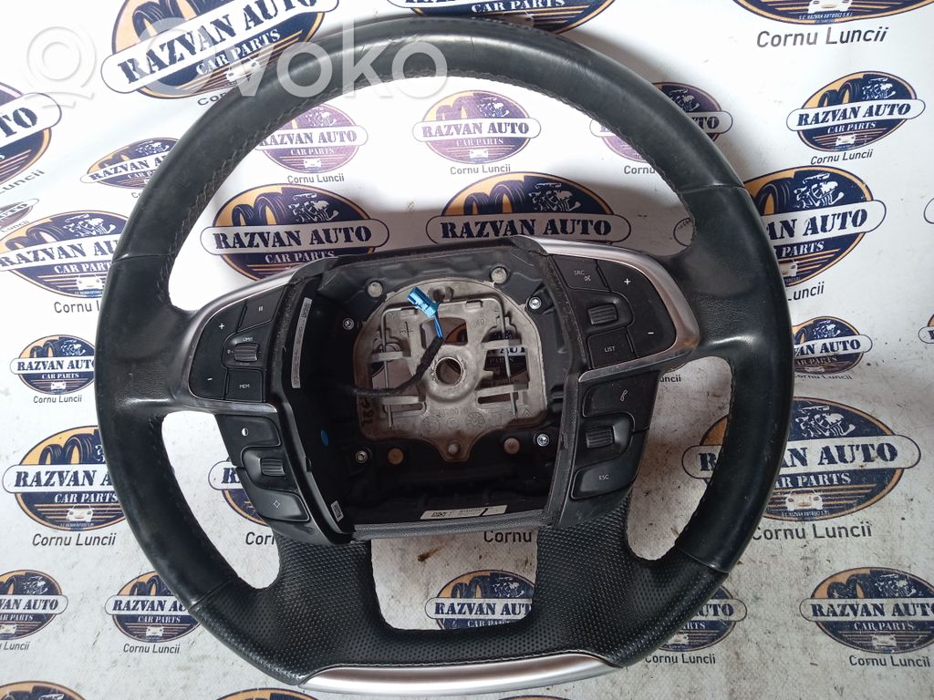 Steering wheel