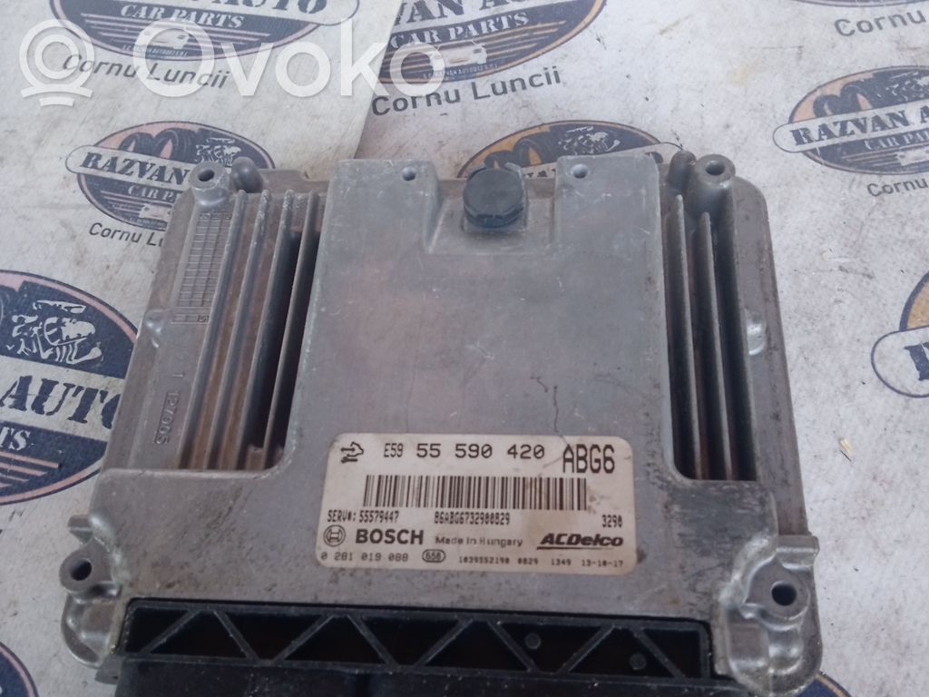 Vauxhall Astra J Calculateur moteur ECU 