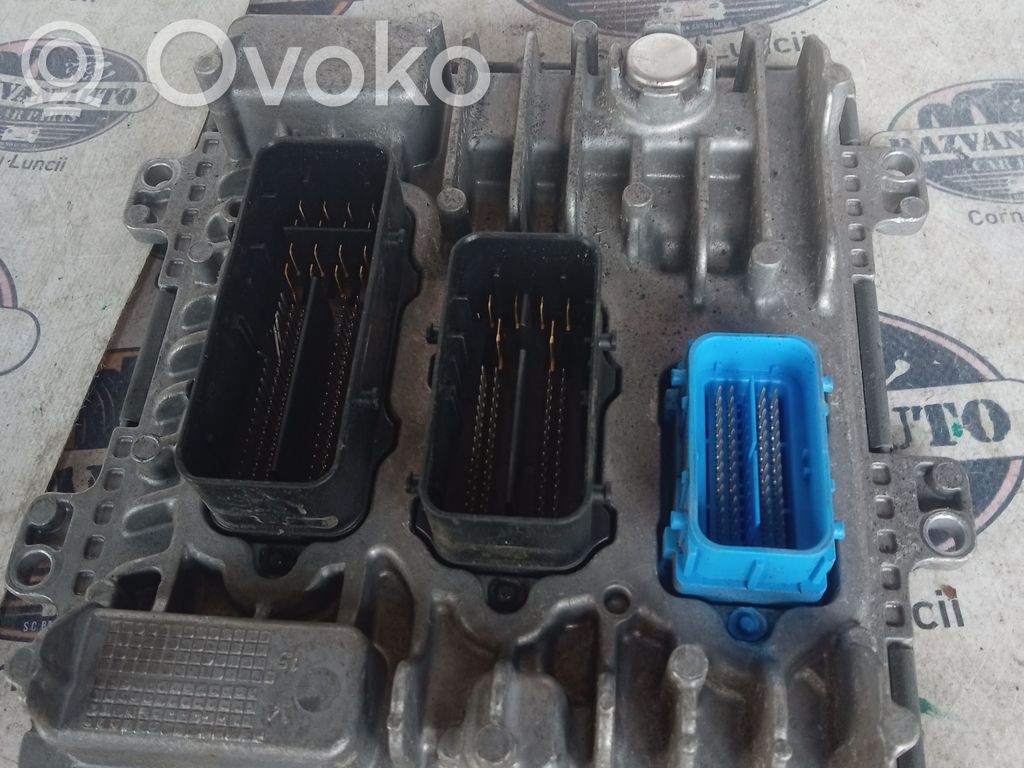 Opel Mokka Engine control unit/module 