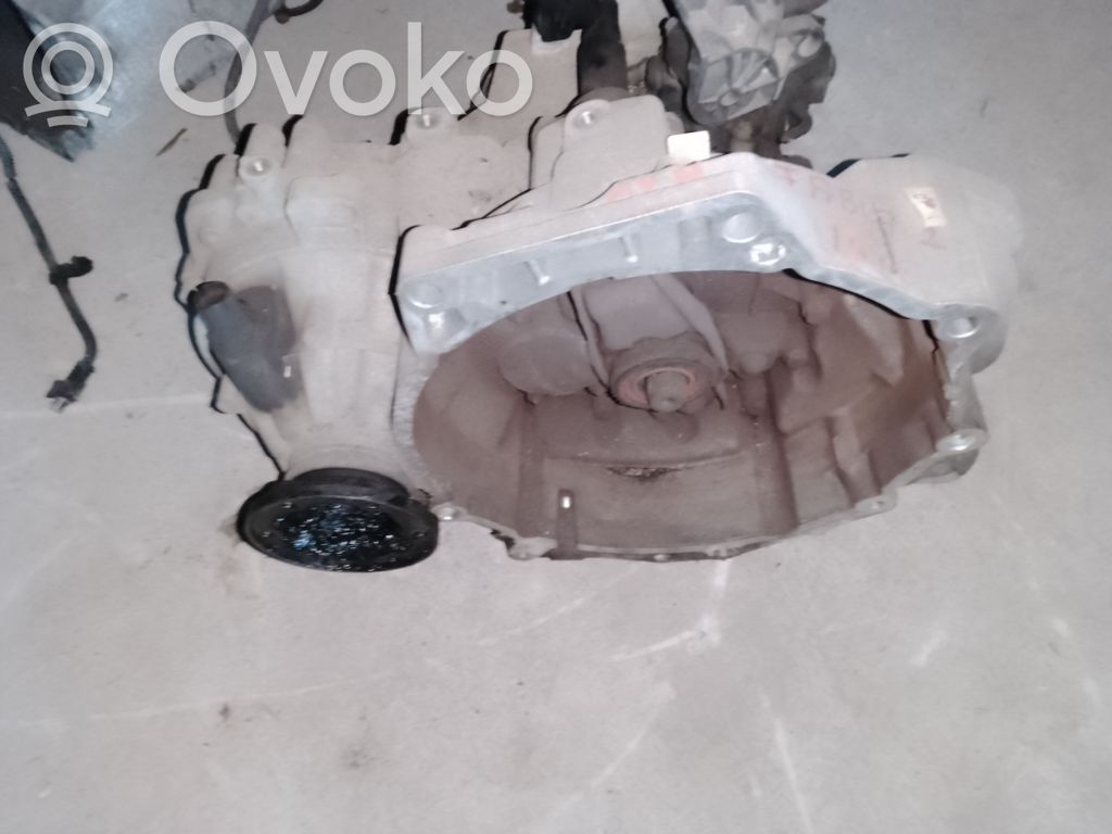 Skoda Fabia Mk2 (5J) Manual 5 speed gearbox 