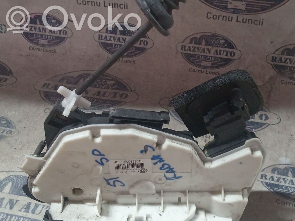 Skoda Fabia Mk3 (NJ) Zamek drzwi tylnych 