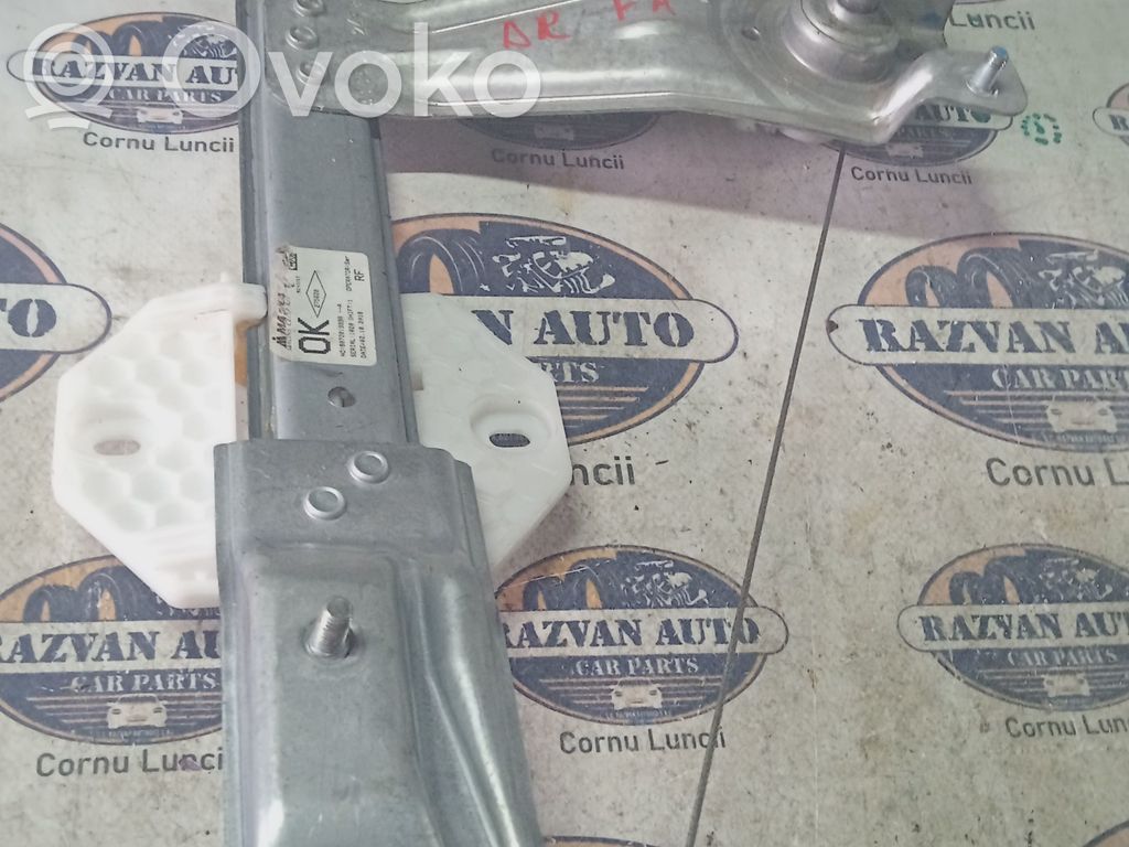 Dacia Sandero II Elektryczny podnośnik szyby drzwi przednich 