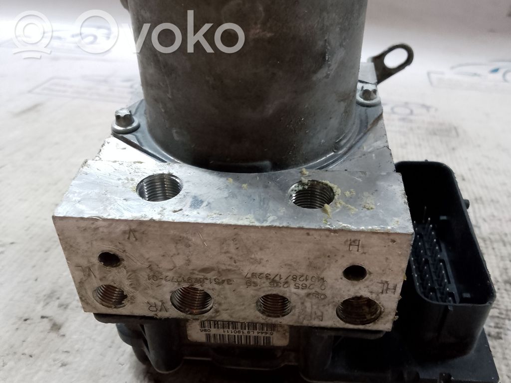 BMW X1 E84 ABS Pump 