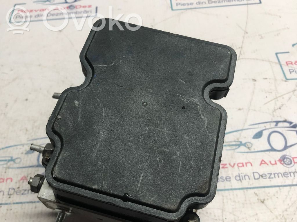 Dacia Duster ABS bloks 