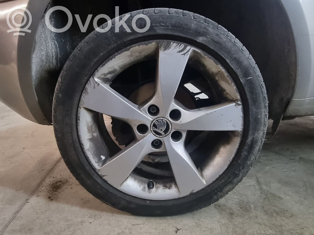 Skoda Rapid (120G, 130G, 135G) Felgi aluminiowe R16 
