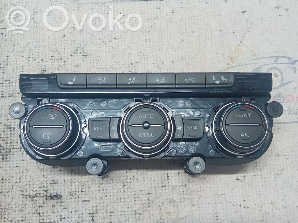 Volkswagen PASSAT B8 Panel klimatyzacji 