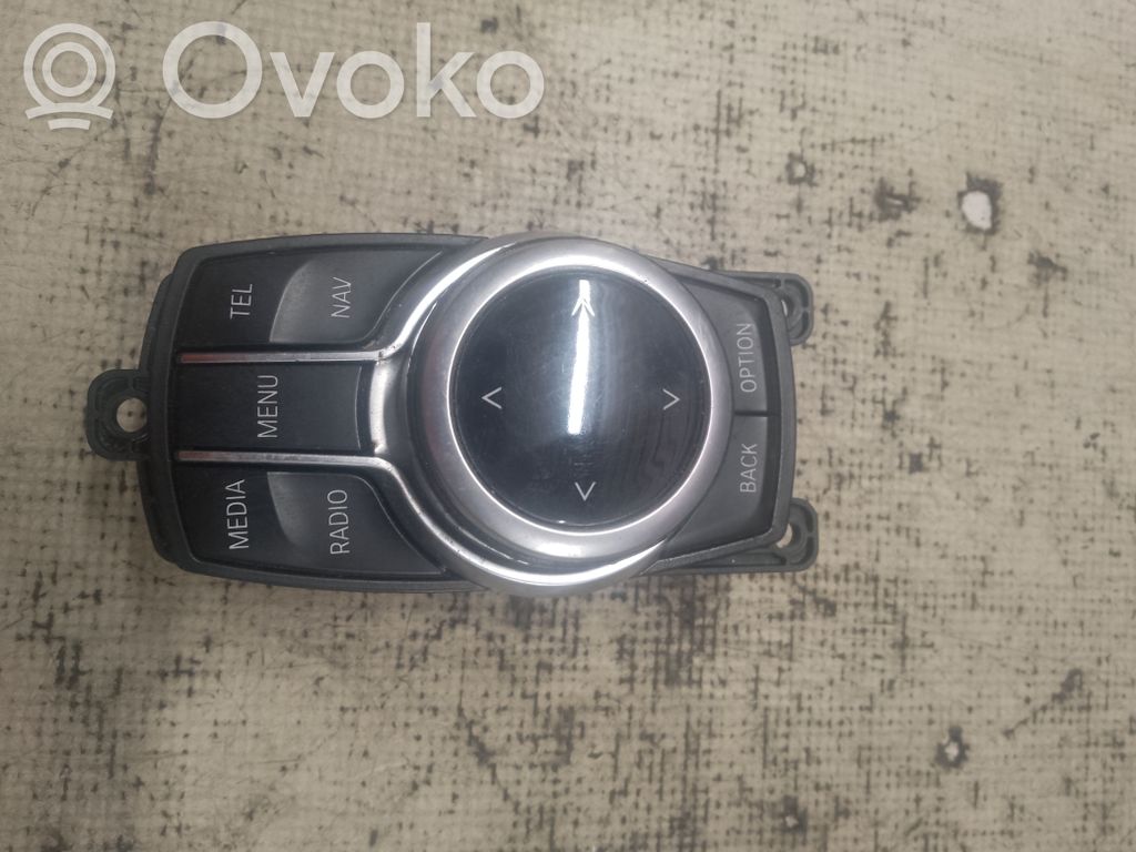 GPS navigation control unit/module   6820848,682084801