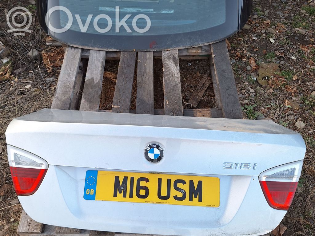 Tailgate/trunk/boot lid