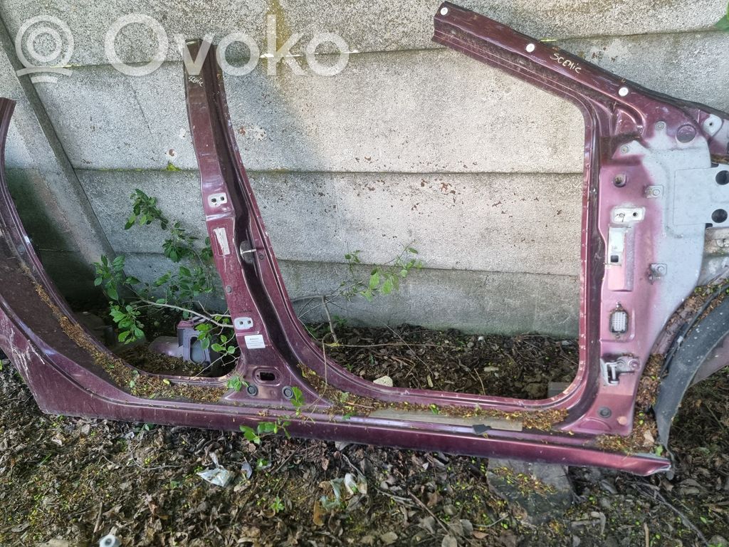 Front sill (body part)