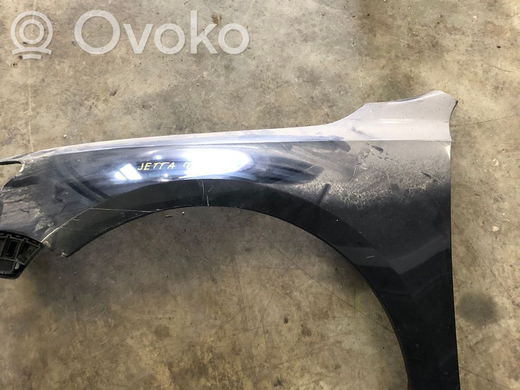 Volkswagen Jetta I Guardabarro 