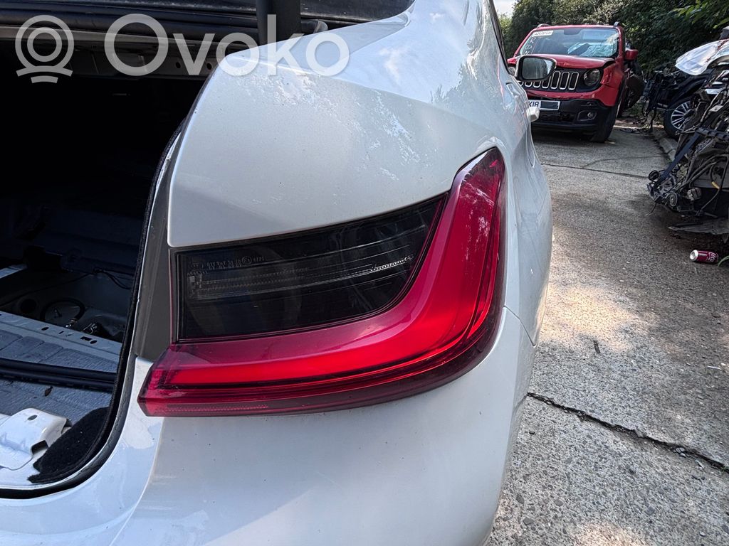 Rear/tail lights   742045013,742045013